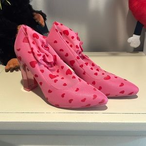 Dolls kill heels